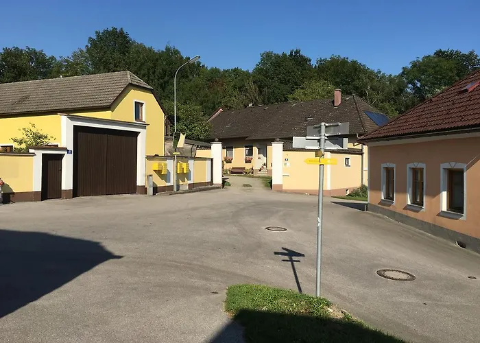 Haus Am Wanderweg Holiday home Melk